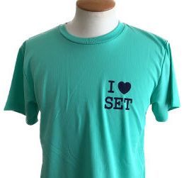 Tシャツ　プリント　アイパック
